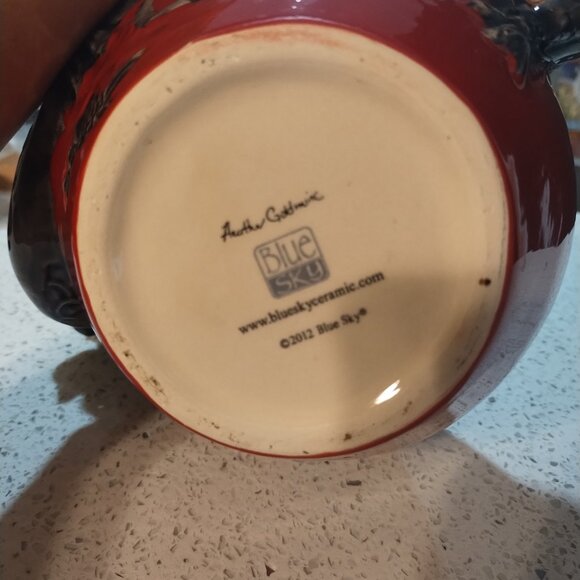 Red Ceramic Dragon Teapot - Picture 4 of 4